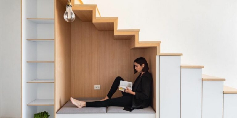 Ide desain ruang bawah tangga sebagai ruang santai - Haptica Lab Ide desain ruang bawah tangga sebagai ruang santai - Haptica Lab